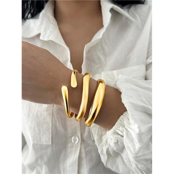 Twisted Waterdrop Gold Bangles | Elegant & Trendy Hinged Bracelets - Picture 3 of 5